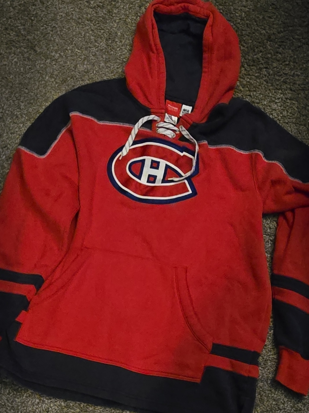 Reebok Red and Navy Lace-Up Hooded Pullover Sweater - Men